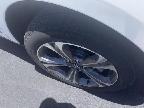 Platinum White Pearl 2025 Acura RDX Technology Package