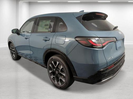 Misty Green 2027 Honda HR-V EX-L