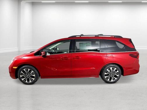 Radiant Red Metallic II 2026 Honda Odyssey Elite