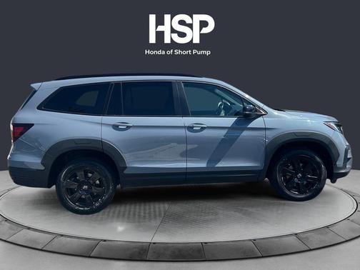 Sonic Gray Pearl 2022 Honda Pilot TrailSport