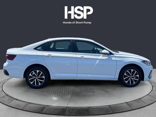 Pure White 2025 Volkswagen Jetta 1.5T S