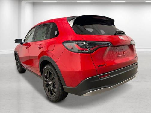 Milano Red 2027 Honda HR-V Sport