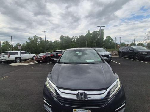 Gray 2018 Honda Odyssey Elite