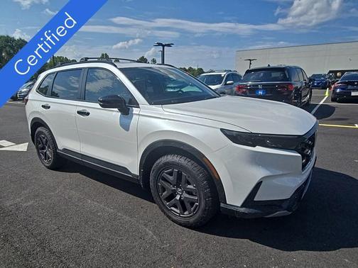 Platinum White Pearl 2026 Honda CR-V Hybrid TrailSport