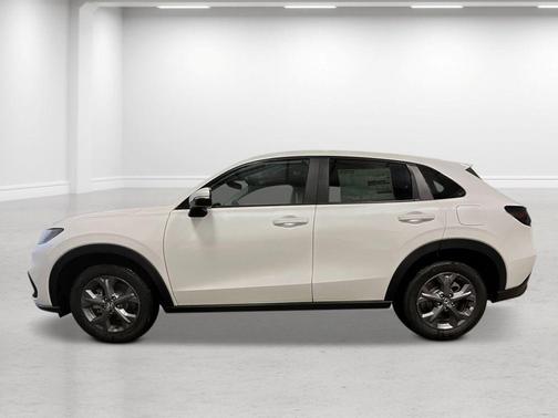 Platinum White Pearl 2027 Honda HR-V LX