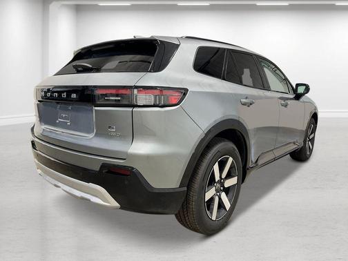 Mercury Silver Metallic 2026 Honda Prologue Touring