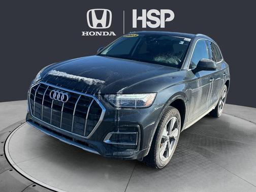 2023 Audi Q5 40 Premium Plus