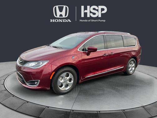 2018 Chrysler Pacifica Hybrid Touring L