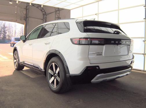 Pearl 2024 Honda Prologue Touring