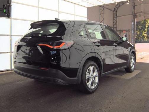 Crystal Black Pearl 2023 Honda HR-V LX