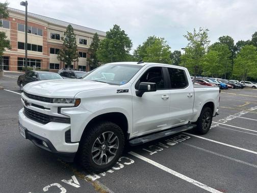 Summit White 2019 Chevrolet Silverado 1500 RST