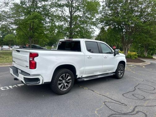 Summit White 2019 Chevrolet Silverado 1500 RST