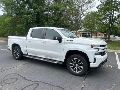 Summit White 2019 Chevrolet Silverado 1500 RST