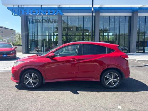 Milano Red 2020 Honda HR-V Touring