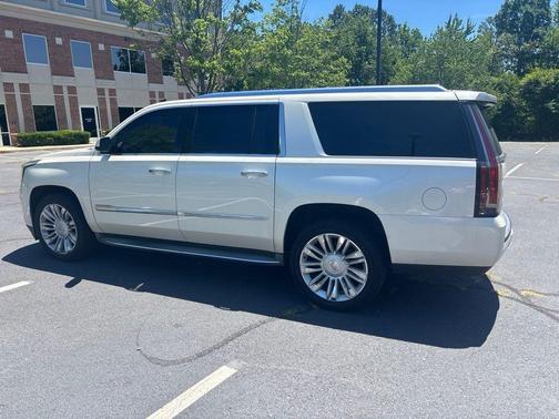 White Diamond Clearcoat 2015 Cadillac Escalade ESV Luxury