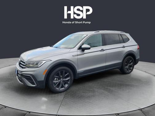 Pyrite Silver Metallic 2023 Volkswagen Tiguan 2.0T SE