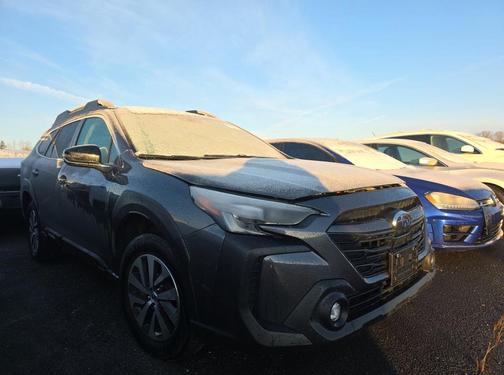 Magnetite Gray Metallic 2024 Subaru Outback Premium