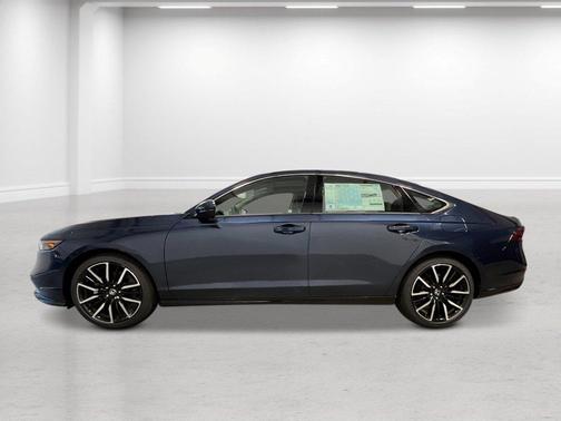Canyon 2026 Honda Accord Hybrid Touring