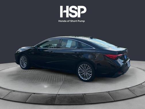 Midnight Black Metallic 2020 Toyota Avalon Hybrid Limited
