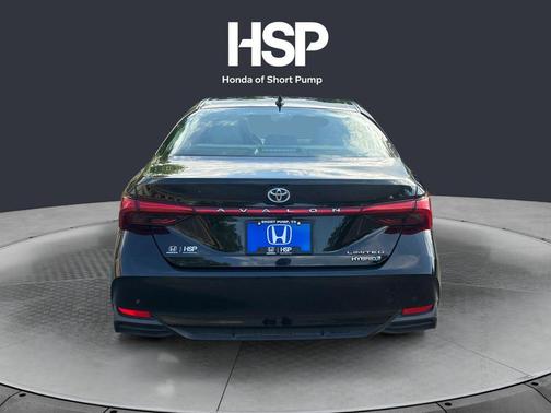 Midnight Black Metallic 2020 Toyota Avalon Hybrid Limited