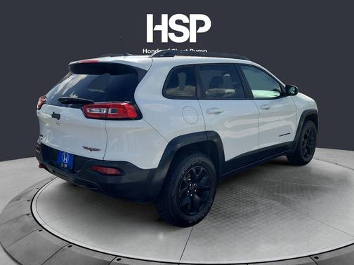 Bright White Clearcoat 2016 Jeep Cherokee Trailhawk