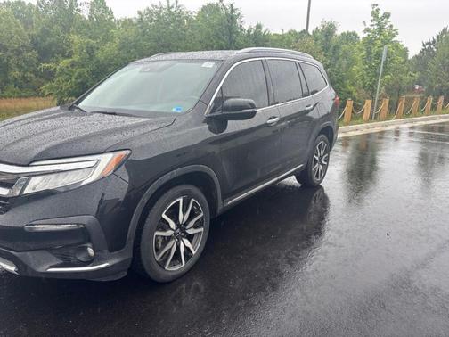 Black 2022 Honda Pilot Elite