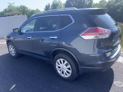 Arctic Blue Metallic 2016 Nissan Rogue S