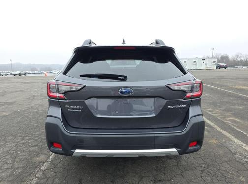 Magnetite Gray Metallic 2023 Subaru Outback Limited