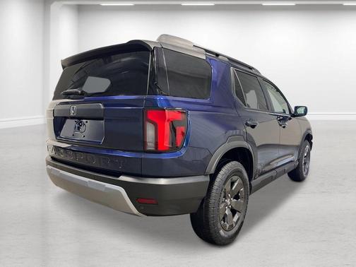 Obsidian Blue Pearl 2026 Honda Passport RTL