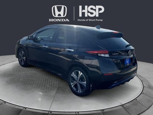 2022 Nissan Leaf SL PLUS