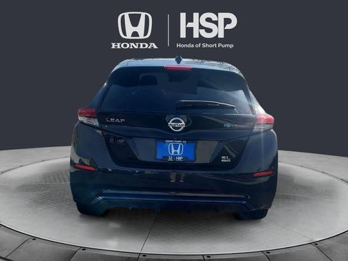 2022 Nissan Leaf SL PLUS