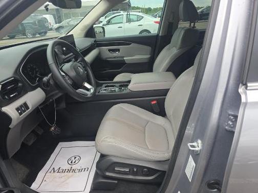 Lunar Silver Metallic 2025 Honda Pilot EX-L