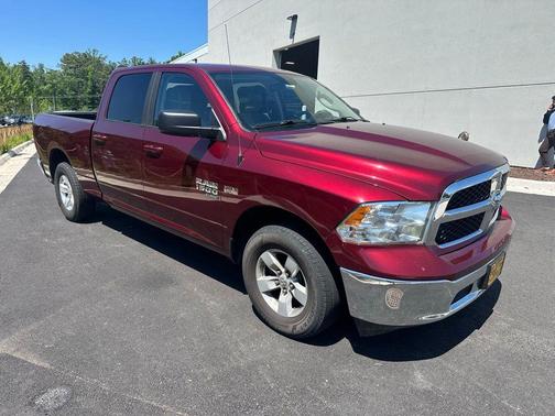 Delmonico Red Pearlcoat 2021 RAM 1500 Classic SLT