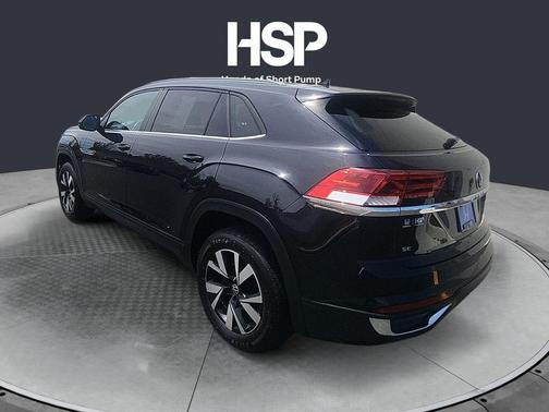 Deep Black Pearl Effect 2021 Volkswagen Atlas Cross Sport 2.0T SE
