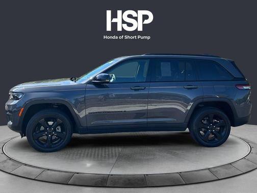 Metallic 2023 Jeep Grand Cherokee Altitude