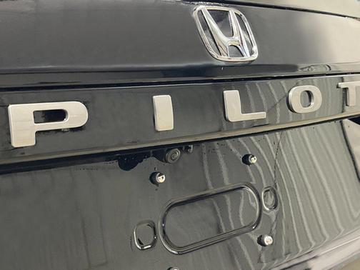 Smoke Blue 2026 Honda Pilot Touring