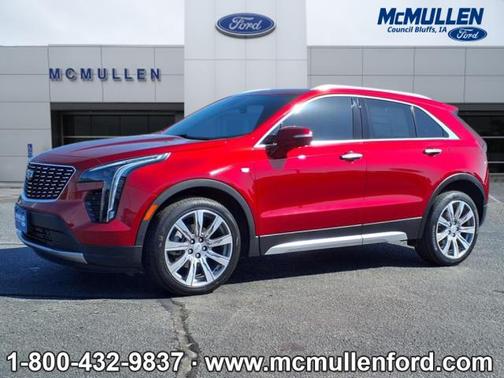 2022 Cadillac XT4 Premium Luxury