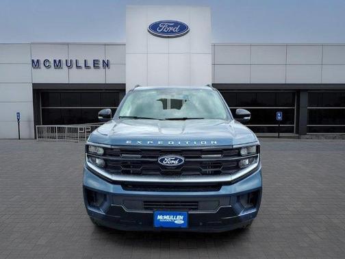 Nocturnal Blue Metallic 2027 Ford Expedition Max Platinum