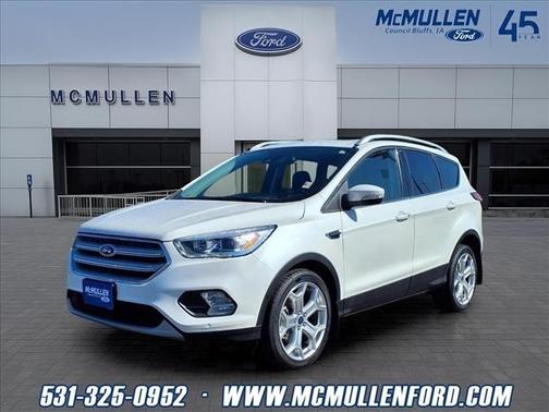 White Platinum Tri-Coat Metallic 2019 Ford Escape Titanium