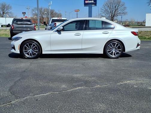 2022 BMW 330 i xDrive
