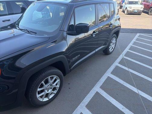 Black Clearcoat 2020 Jeep Renegade Latitude