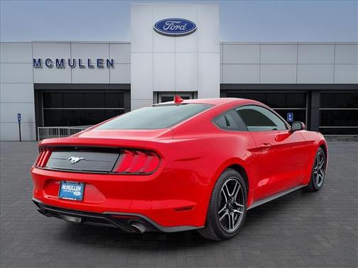 2022 Ford Mustang EcoBoost