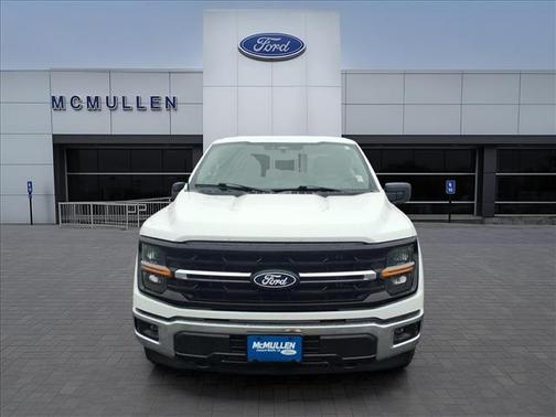 Oxford White 2025 Ford F-150 XLT