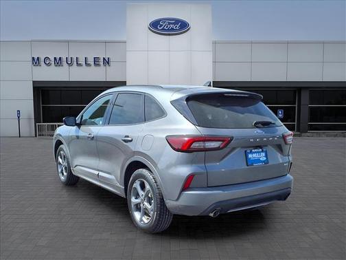 Carbonized Gray Metallic 2024 Ford Escape ST-Line