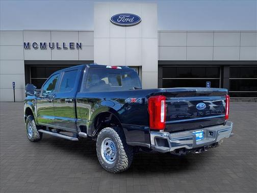 Agate Black Metallic 2026 Ford F-250 XL
