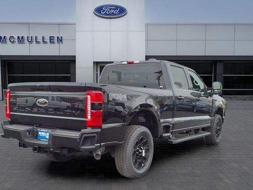 Agate Black Metallic 2026 Ford F-250 XLT