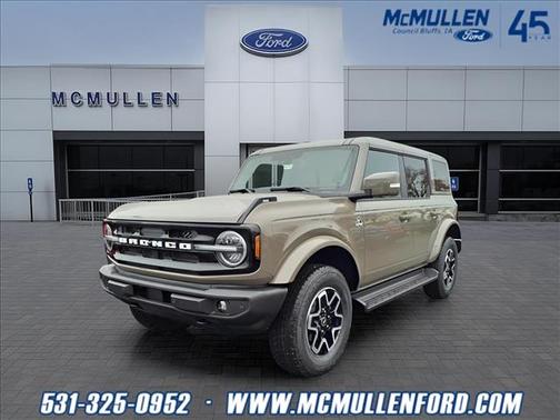 2025 Ford Bronco Outer Banks