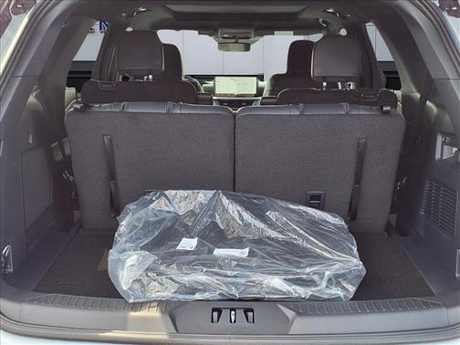 Space White Metallic 2026 Ford Explorer ST-Line