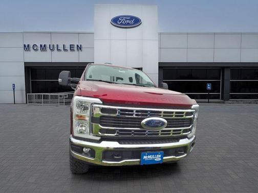 Ruby Red Metallic Tinted Clearcoat 2026 Ford F-250 XLT
