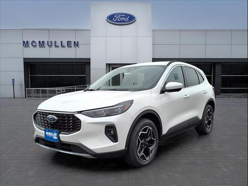 2026 Ford Escape Platinum